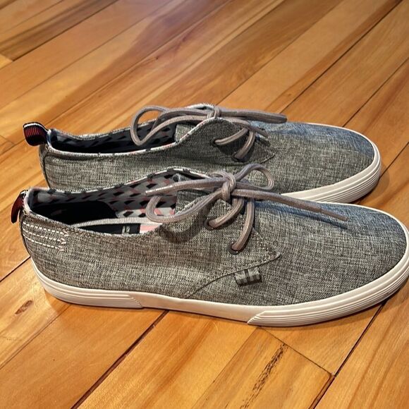 Ben Sherman heather gray canvas white sidewall tie sneakers. Size 7. - Picture 2 of 8